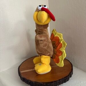 Gemmy Animated Twerking Thanksgiving Turkey Plush